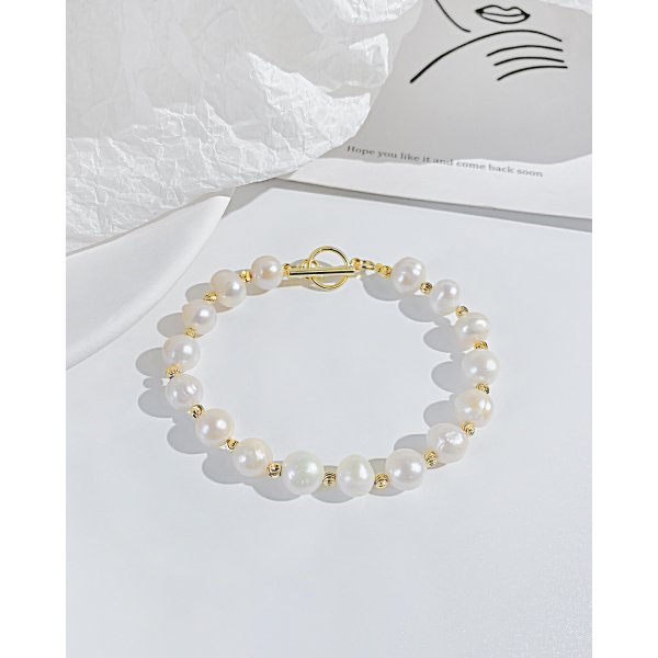 Natural Freshwater Pearl Bracelet