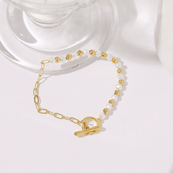 The new light of luxury delicate character bracelet